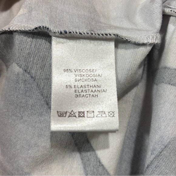 NWOT, Sunday Betsy Abstract Tunic Top, Large, Blue, Beige - Picture 10 of 12